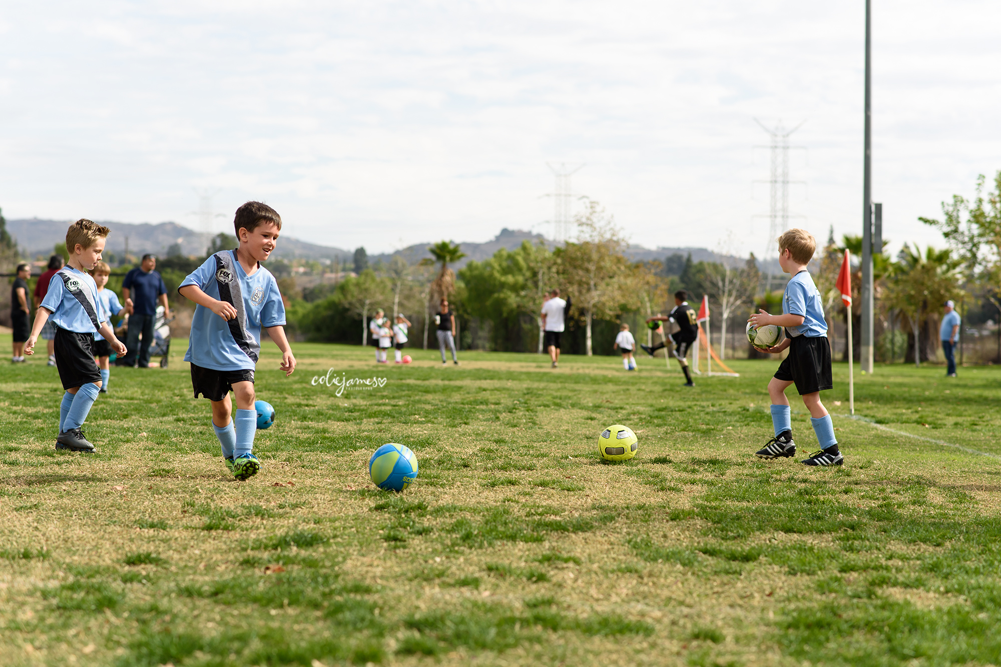 playing-soccer-family-photojournalism-los-angeles-colie-james